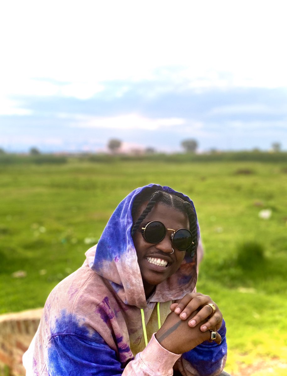 FOCALISTIC's tweet photo. GHETTO SUPERHERO 🦸‍♂️ https://t.co/EuK9tWeDuo