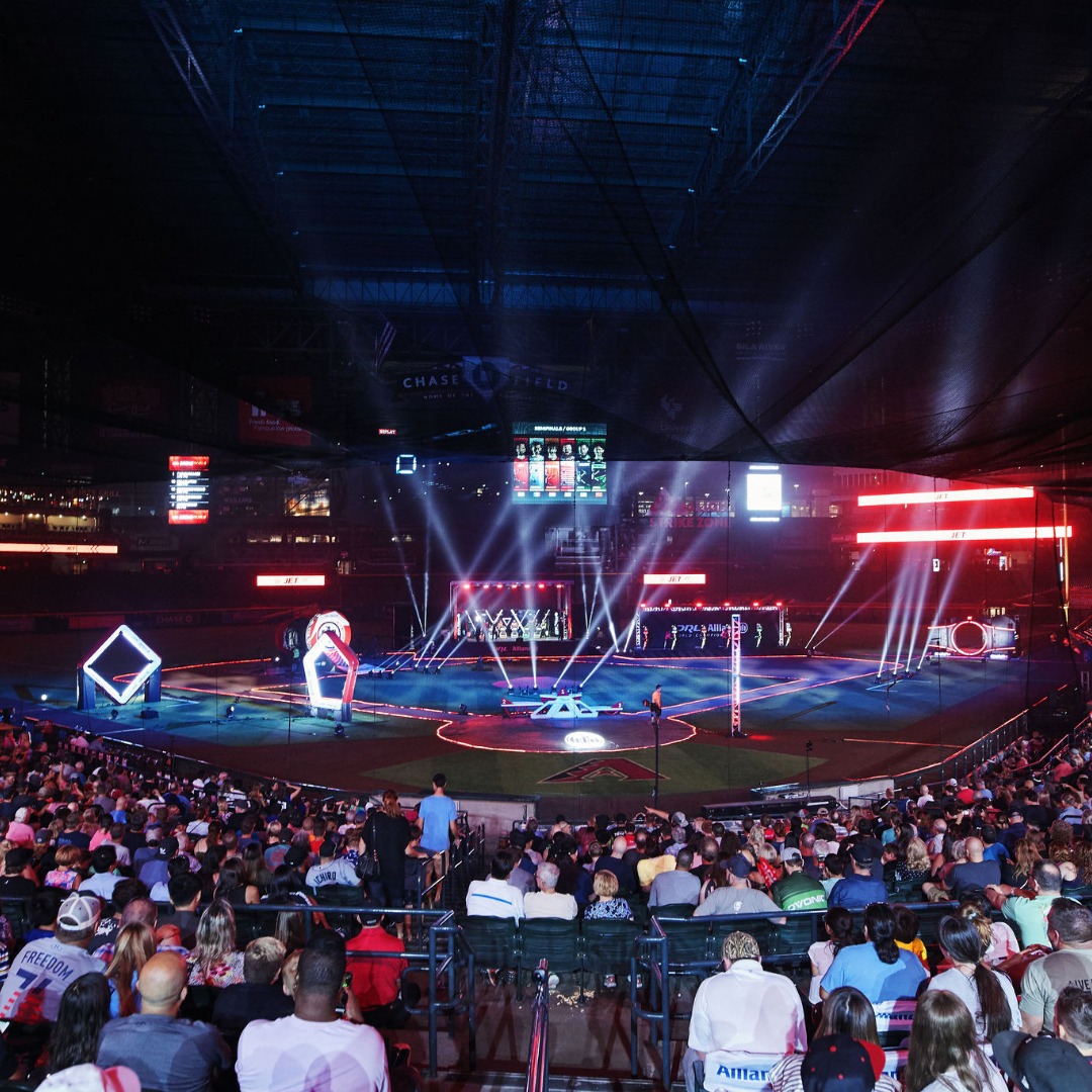 Are you ready to watch?! 
Tune in to NBC &amp; Twitter at 4pm EST for our most exciting racing ever. #DRL2019