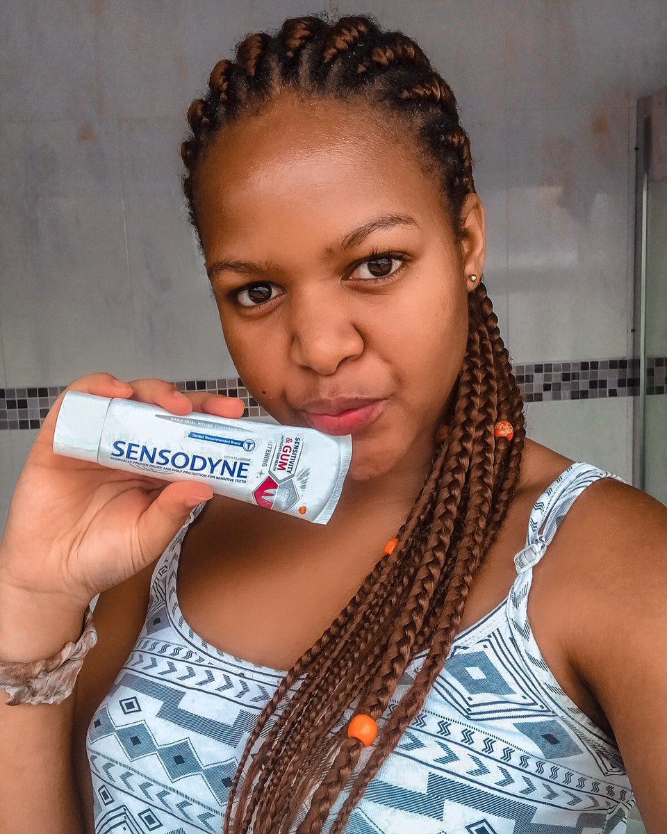 SheIsHloni's tweet photo. Having sensitive gums and teeth becomes a problem with certain foods. I’ll be adding the Sensodyne sensitivity and gum dual relief toothpaste into my routine 🤞🏽

#SensodyneChallenge #DualRelief #Ad https://t.co/Y4sA2GJmUF