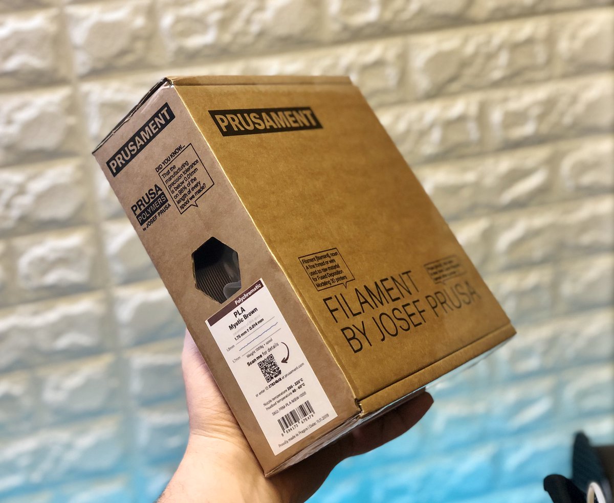 FilamentFrenzy's tweet image. The first of 3 GIVEAWAYS is here, want to WIN something awesome ? Simply like &amp;amp; retweet this tweet to be entered!

First giveaway is 1x spool of @prusament mystic shape shifting brown PLA!

Open worldwide but you must be a follower for your entry to count! Go go go 😍