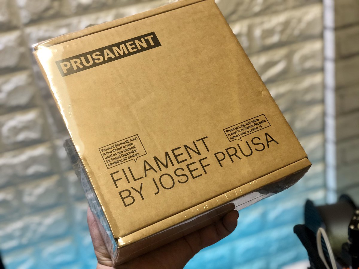FilamentFrenzy's tweet image. The first of 3 GIVEAWAYS is here, want to WIN something awesome ? Simply like &amp;amp; retweet this tweet to be entered!

First giveaway is 1x spool of @prusament mystic shape shifting brown PLA!

Open worldwide but you must be a follower for your entry to count! Go go go 😍