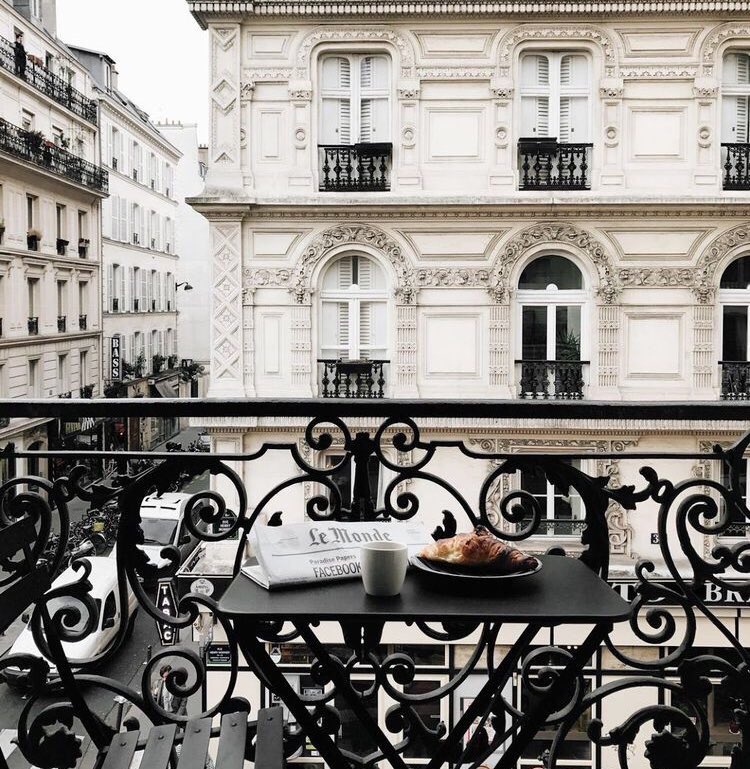 diorballerina's tweet photo. casually elegant https://t.co/F1LREQmIai