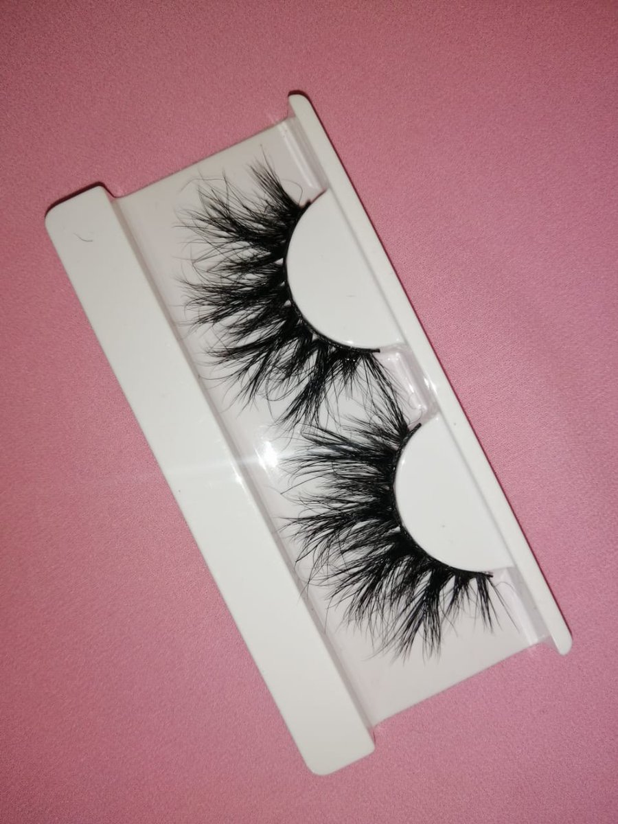 giveawaysbyT's tweet image. Mink lashes giveaway #DateMyFamilly follow this account for chance to win like and rt