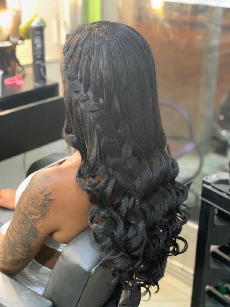 Daivid82176262's tweet photo. Voltei queridinhas ✨🤗💁🏾‍♀️♥️ https://t.co/fKWeQmsvEU