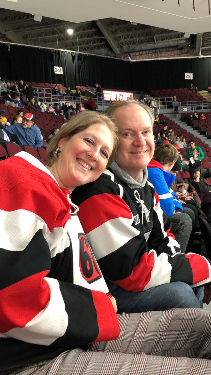Hockey Love! Go Ottawa go! #allconnected <a href="/Ottawa67sHockey/">Ottawa 67’s</a> @67BoosterClub #noquit <a href="/TELUS/">TELUS</a> #telus