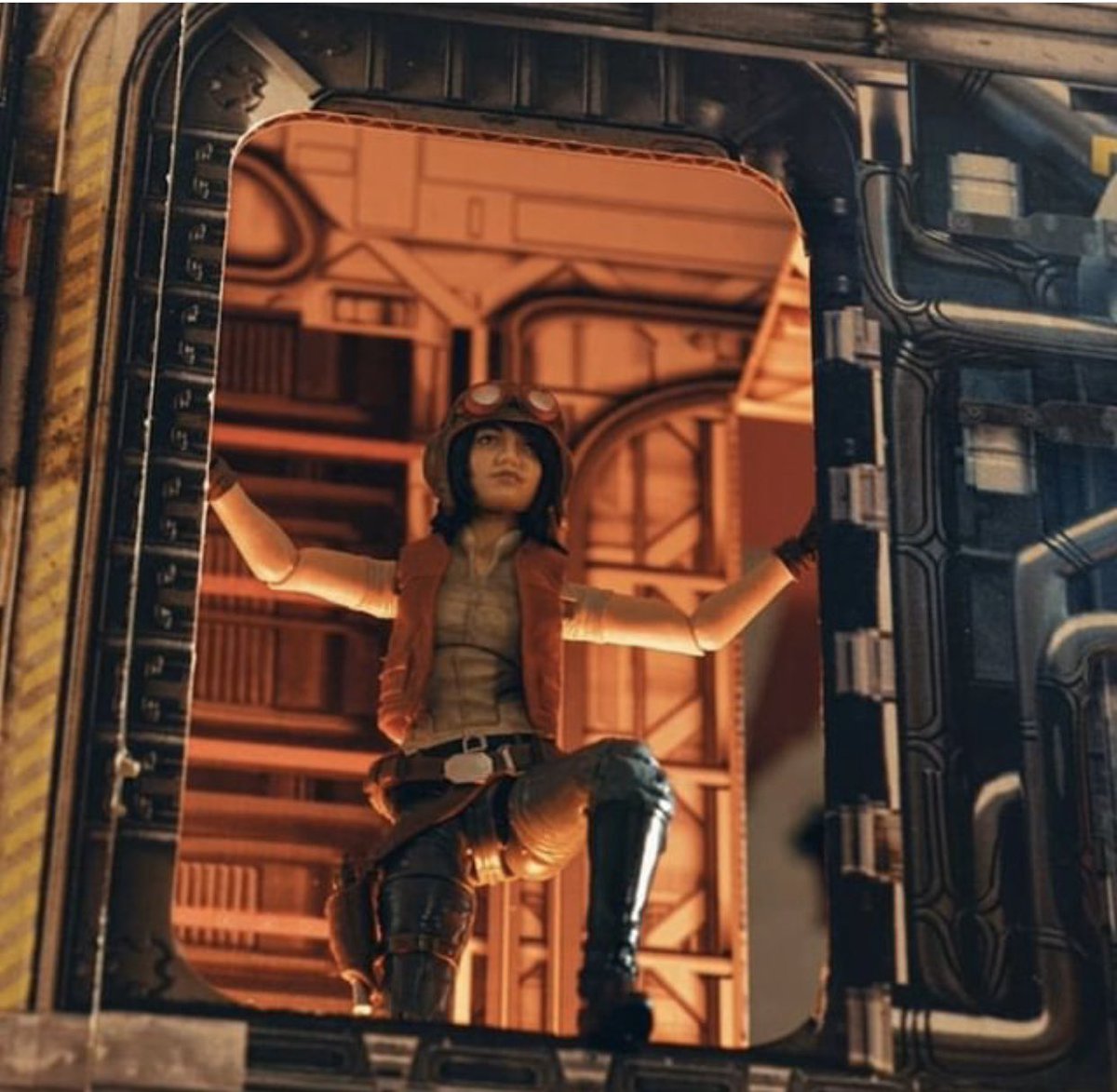 Great shot by <a href="/ShootingtheG/">ShootingtheGalaxy</a> using the Space Base playset/diorama! 🖥️ ReadySetz.com #readysetz #ready_setz View more great shots on our Insta: instagram.com/ready_setz #toyphotography