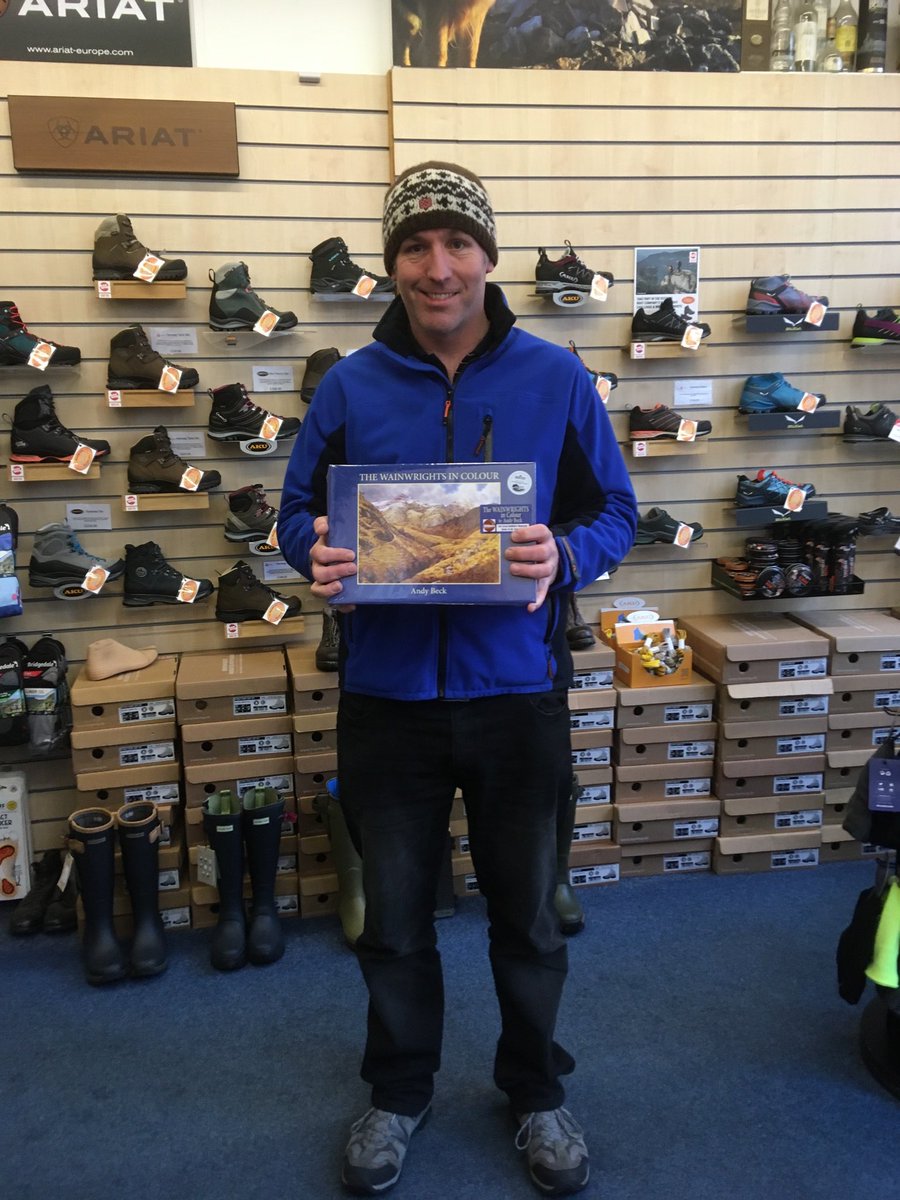 keswickbootco's tweet image. Hola folks I can confirm the superb @ImagesBeck wainwright spot prize was claimed by @glassbasics after a little bit of a search 😜