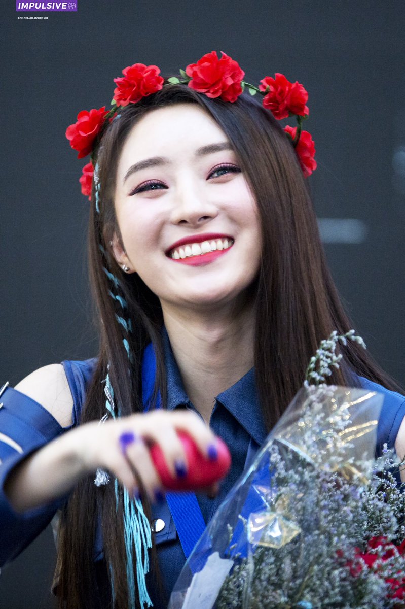 kim bora's aka sua's teeth appreciation thread