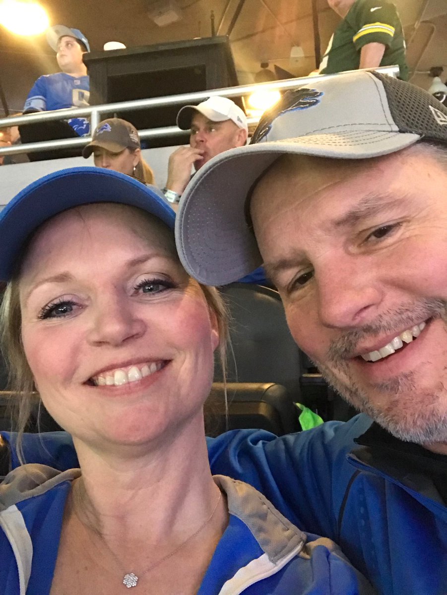 Christine Rhines tweet media