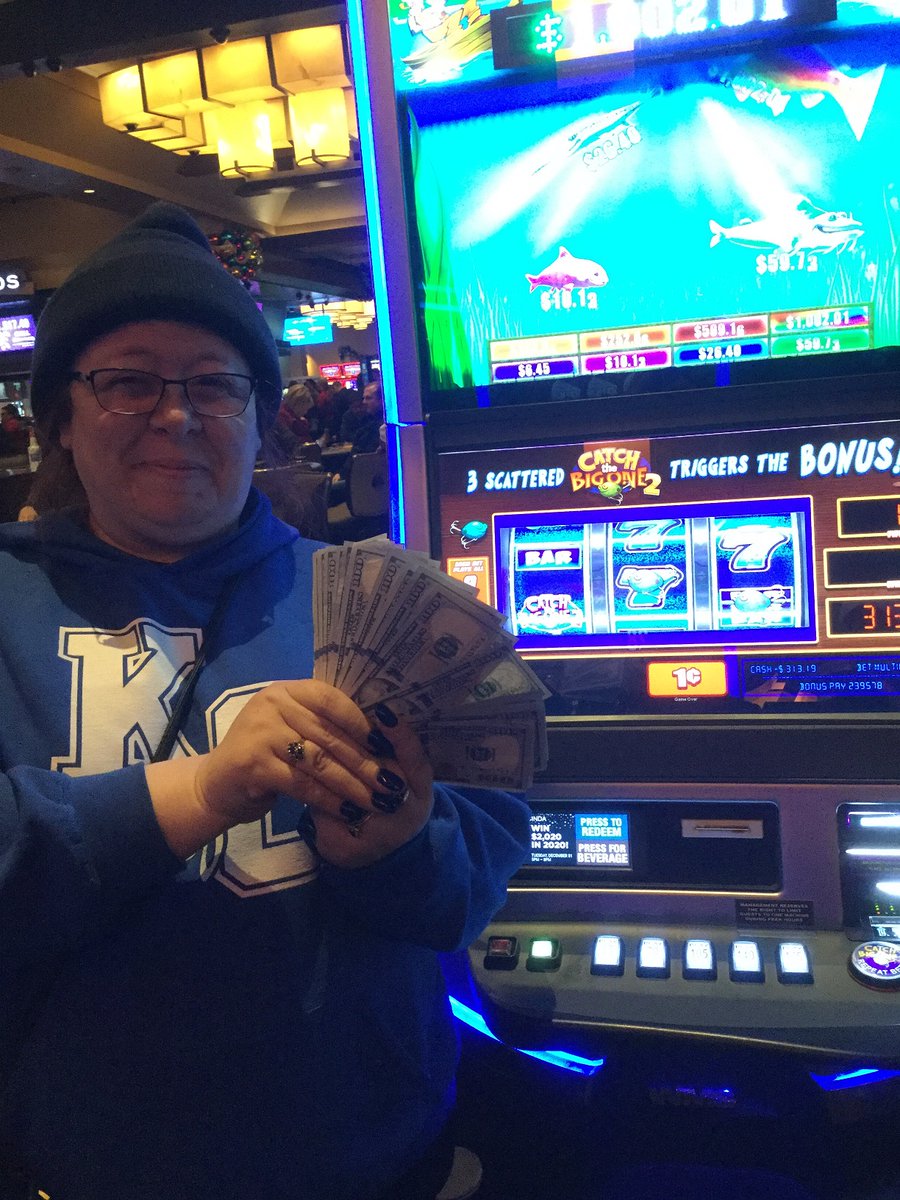 GunLakeCasino's tweet photo. Lucinda from Kalamazoo won $2,395.78 playing Reel'em In. Congratulations Lucinda! #GLCWinner https://t.co/Ijg7EGPWMI