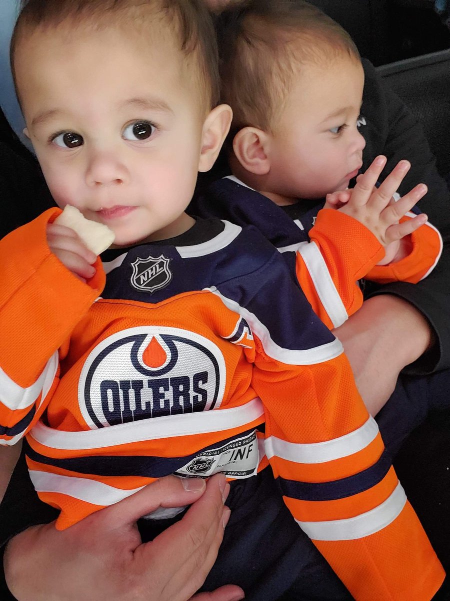 etch143's tweet image. The dream team! #OilersSkills @EdmontonOilers @Rogers @RogersPlace