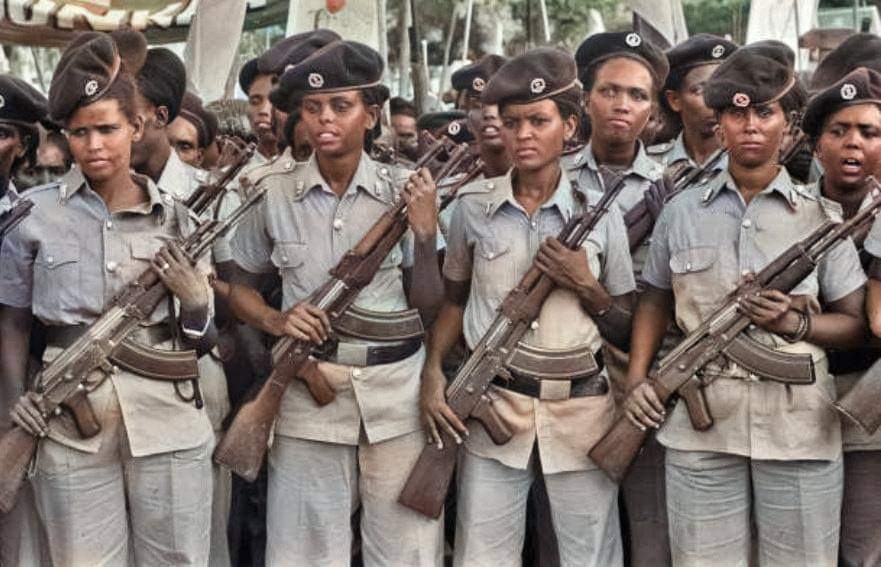 DalsoorNews's tweet photo. Gabdhihii Xoogga Dallka Somalia 1977 https://t.co/MAI0d4T2dA