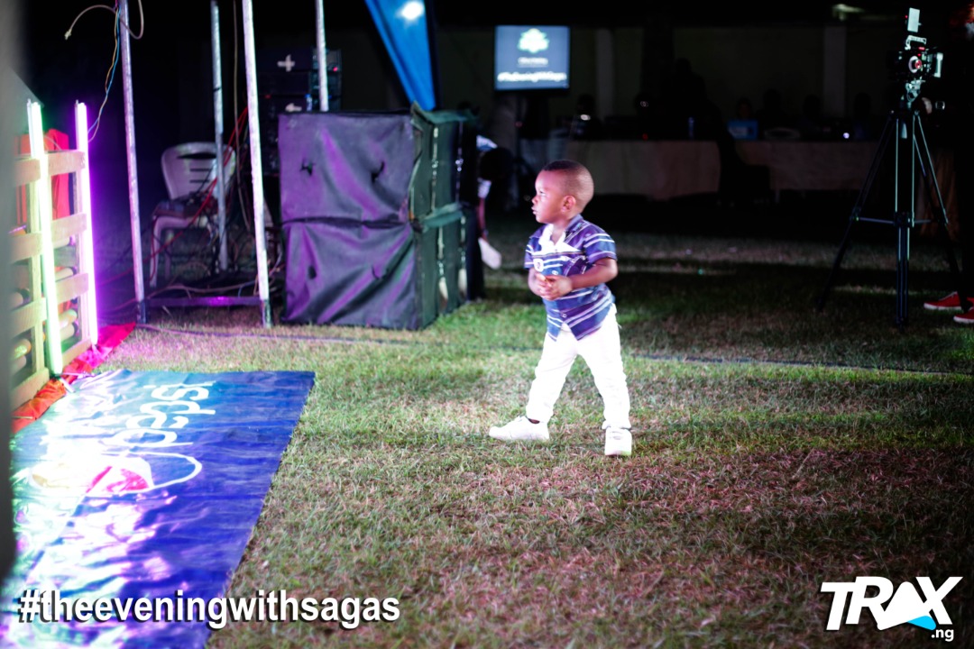 OnukDaisy's tweet photo. #TheEveningWithSagas https://t.co/y1uc0YUKEP