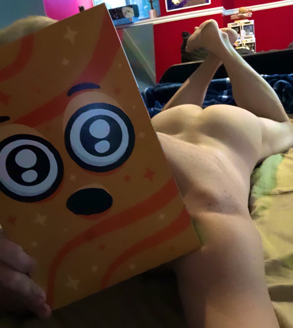 heathergaysgay's tweet photo. SINamon toast MUNCH* brought to you by General THRILLS cereal
#seealsoME #bowlofFUN #whatsinyourbowl https://t.co/PnMYf9iDZ0