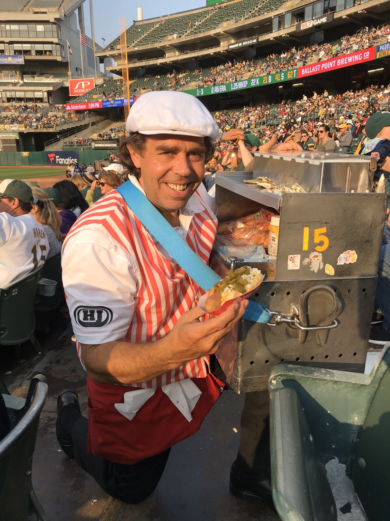 Hal the Hot Dog Guy على X: “UPDATE: Jimmy Graff’s family will be