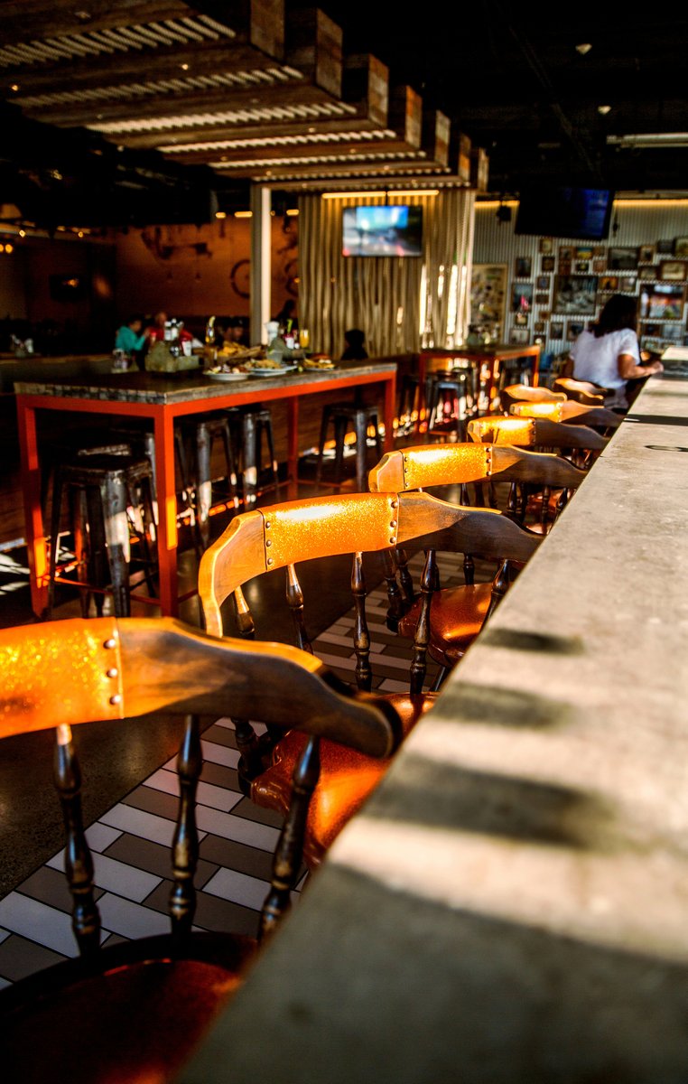 Short of plans for New Year's Eve? Let us change that for you! 🥂#Newyearseve #HelloBettyOS