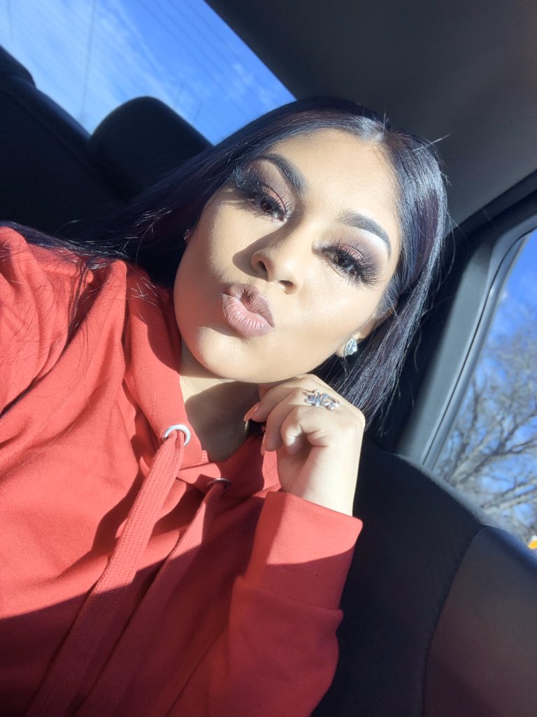 _SavMariee's tweet photo. #MarieMondays 

Lashes : blink by k ✨ https://t.co/b6gPc4okr1