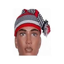Okpu Nwaguru....Let's learn how to wear our Nwaguru cap in odinani.1.if you're attending marriage ceremony.... wear it to the right..becos the ceremony you're attending is a thing of joy.2.if you're attending burial...wear it to the back becos you're going there to mourn.