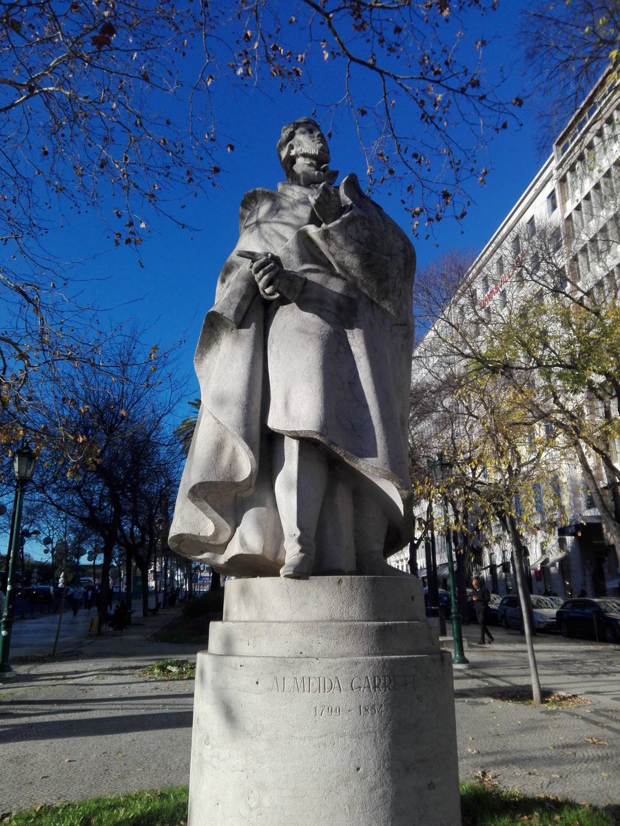 helenaslbgirl's tweet photo. #lisboa #avenidaliberdade #Portugal https://t.co/sWm2pkpNDB