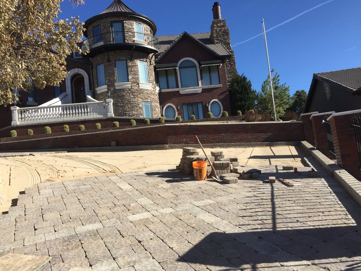 Landscape FX tweet media