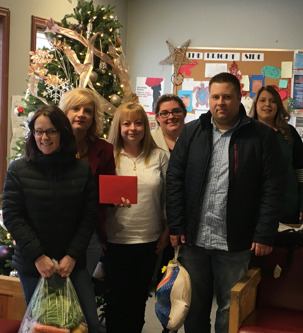 choicesforyouth's tweet photo. We are still reeling from the generosity of our community this season 😇 Thanks to Baker Flooring for their donation of turkeys 🍗 veggie hampers 🥕 and movie tickets 🎟️ Our programs and young people are so appreciative of the support 🙏 #GiveHome https://t.co/SIi07CpQLf