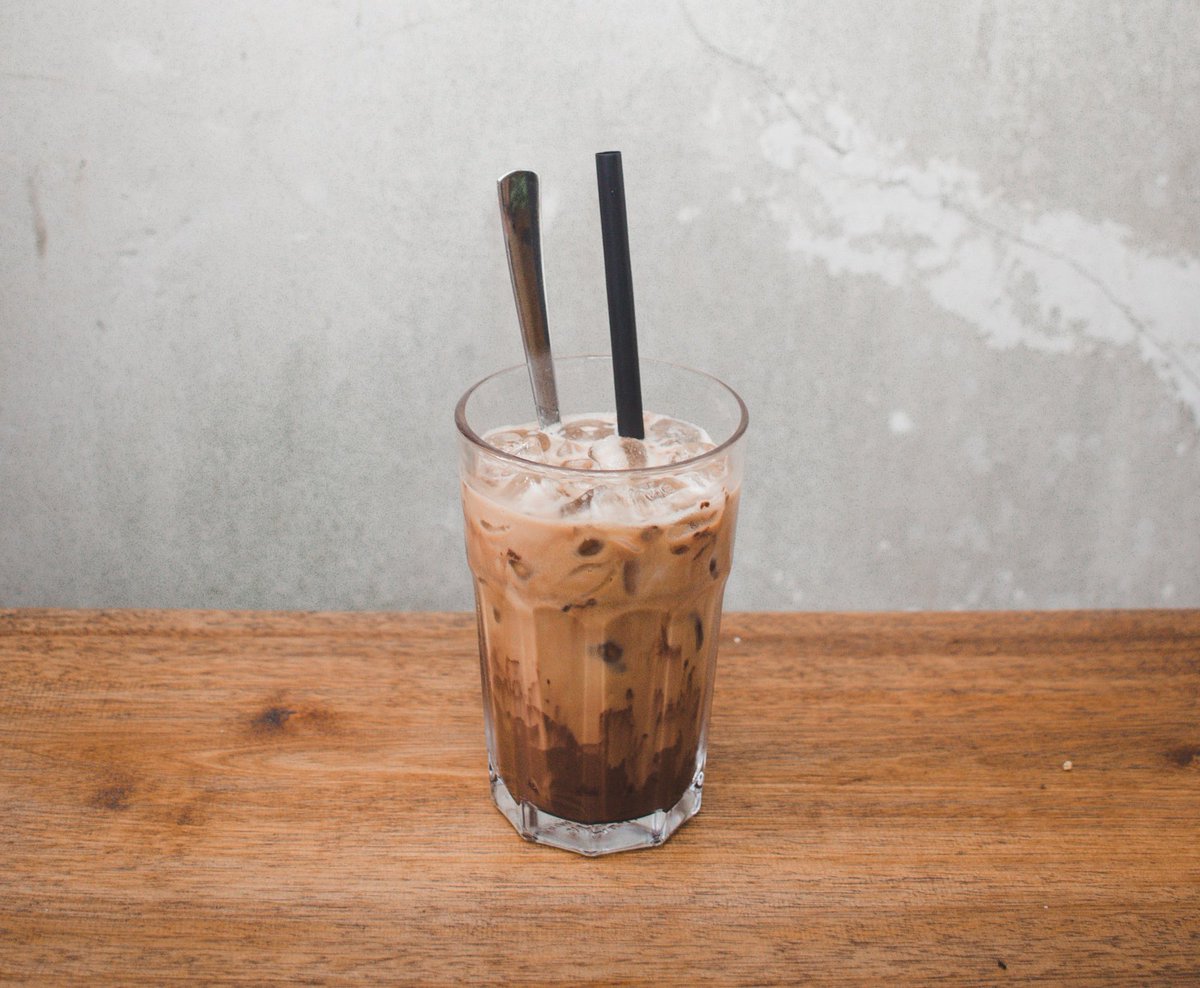 pattyjeffre1's tweet photo. The South County Cafe For All The 4 Season Iced Coffee Fans In Your Life: https://t.co/VYr5jGTabC
#PattyJDotCom #IcedCoffee #RhodeIsland https://t.co/gqkqUWvy3Y