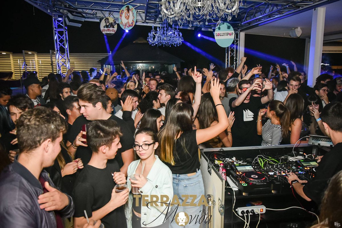 PluswellGlobal's tweet photo. Closing party Terrazza Movida

Photo_2 https://t.co/69K7IZCi9m