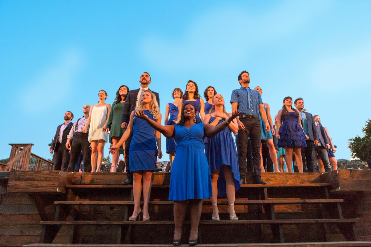 Thank you for being a part of the Transcendence family! It is a beautiful thing when we can lead our lives full of kindness and gratitude.
“Feeling gratitude and not expressing it
is like wrapping a present and not giving it.”
-William Arthur Ward