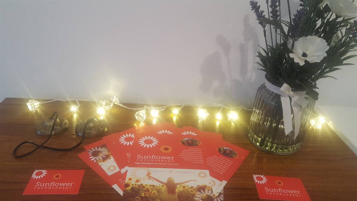 SunflowerEmpow1's tweet photo. 30minute free #Hypnotherapy consultation, bookings available for January. #Hypnotherapy #january #consultation #stopsmoking #weightloss #birminghamhypnotherapy #birmingham #anxietyreduction #confidence #publicspeaking https://t.co/QMuum7VaAU