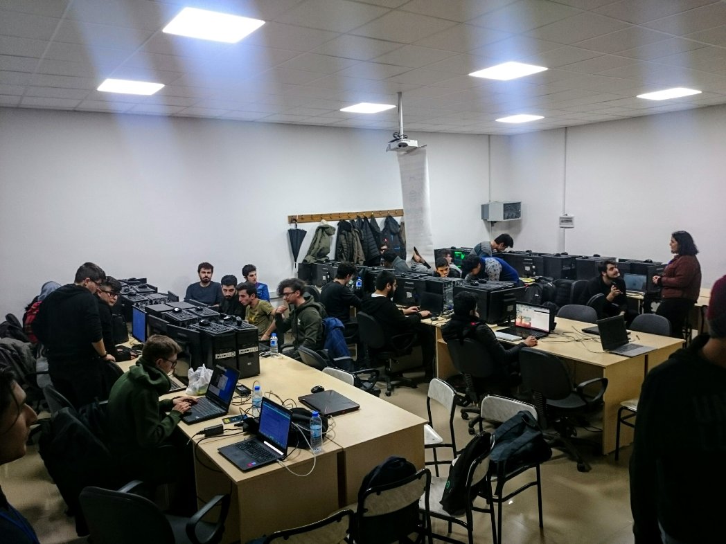 Fırat Üniversitesi canyoupwn.me tweet media