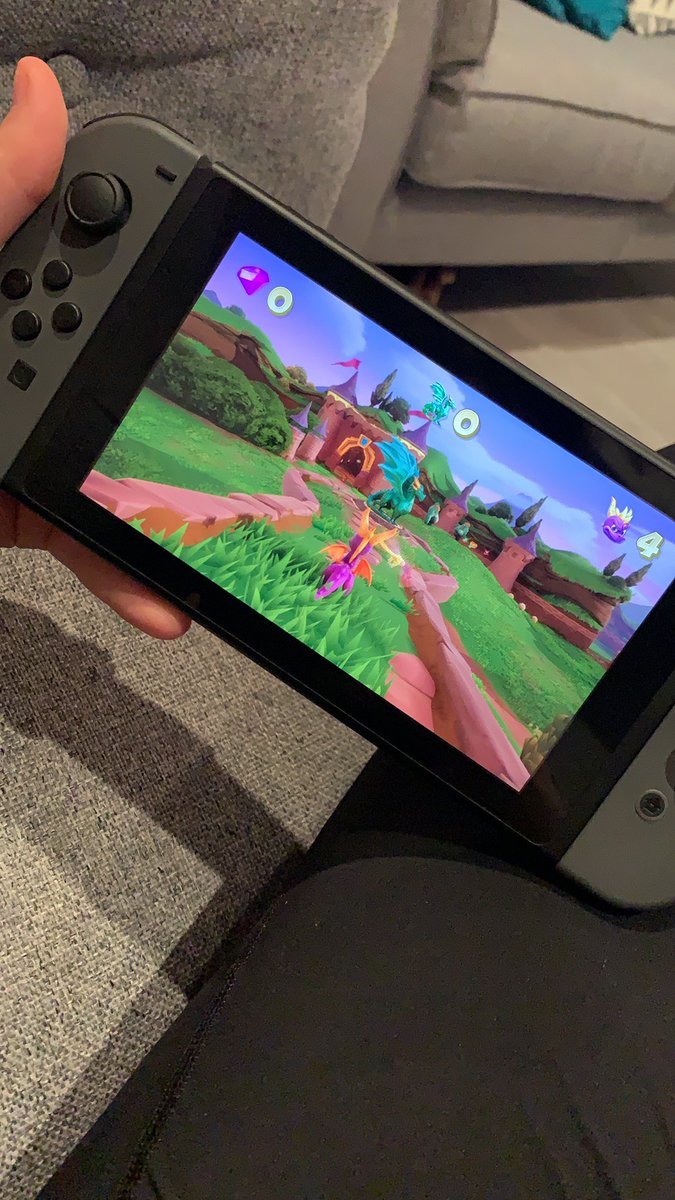 My nephew came over for dinner and he’s just left as he’s having a sleepover at my brother’s house, but he left his Switch here so that I could play Spyro whilst he’s gone ♥️. He’s only five and is such a sweetheart.