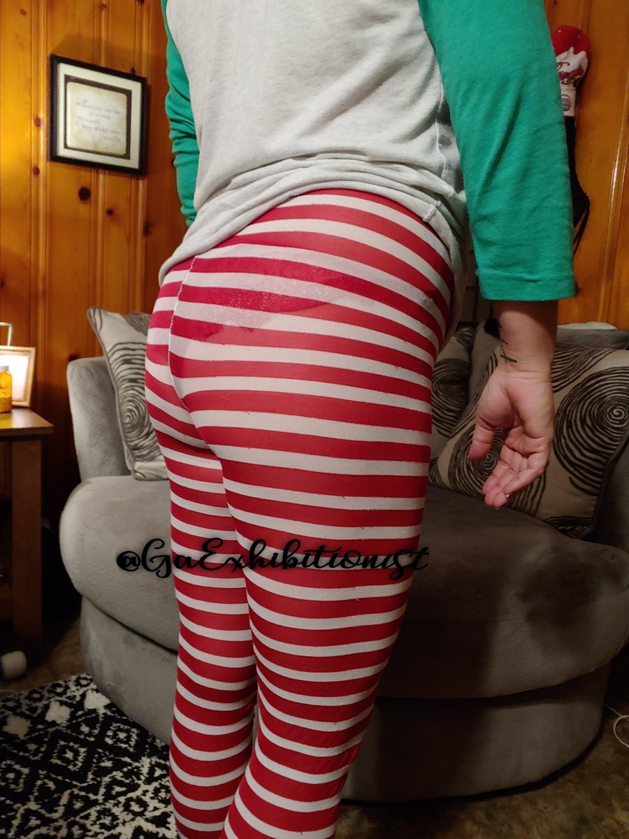 GaExhibitionist's tweet photo. Some #FriskyFriday for yall hope all of yall had a great Christmas. #TheDreamTeam #Naughtywife #MomBodSquad #MilfMafia #Pawg #MerryChristmas #HotChickClique #Panties #meatyFlabs #fatpussy #BendMeOver https://t.co/jWQmBCTjNa https://t.co/oknaa9yINp