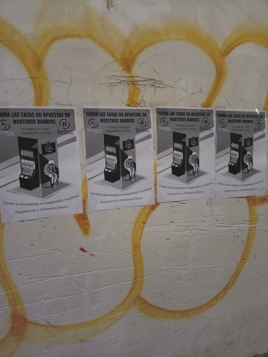 CanteraRojaML's tweet photo. Seguimos la pegada de carteles contra las casas de apuestas ✊👊
#DefiendeTuClase #OcioDigno https://t.co/UAnIAQDyGy