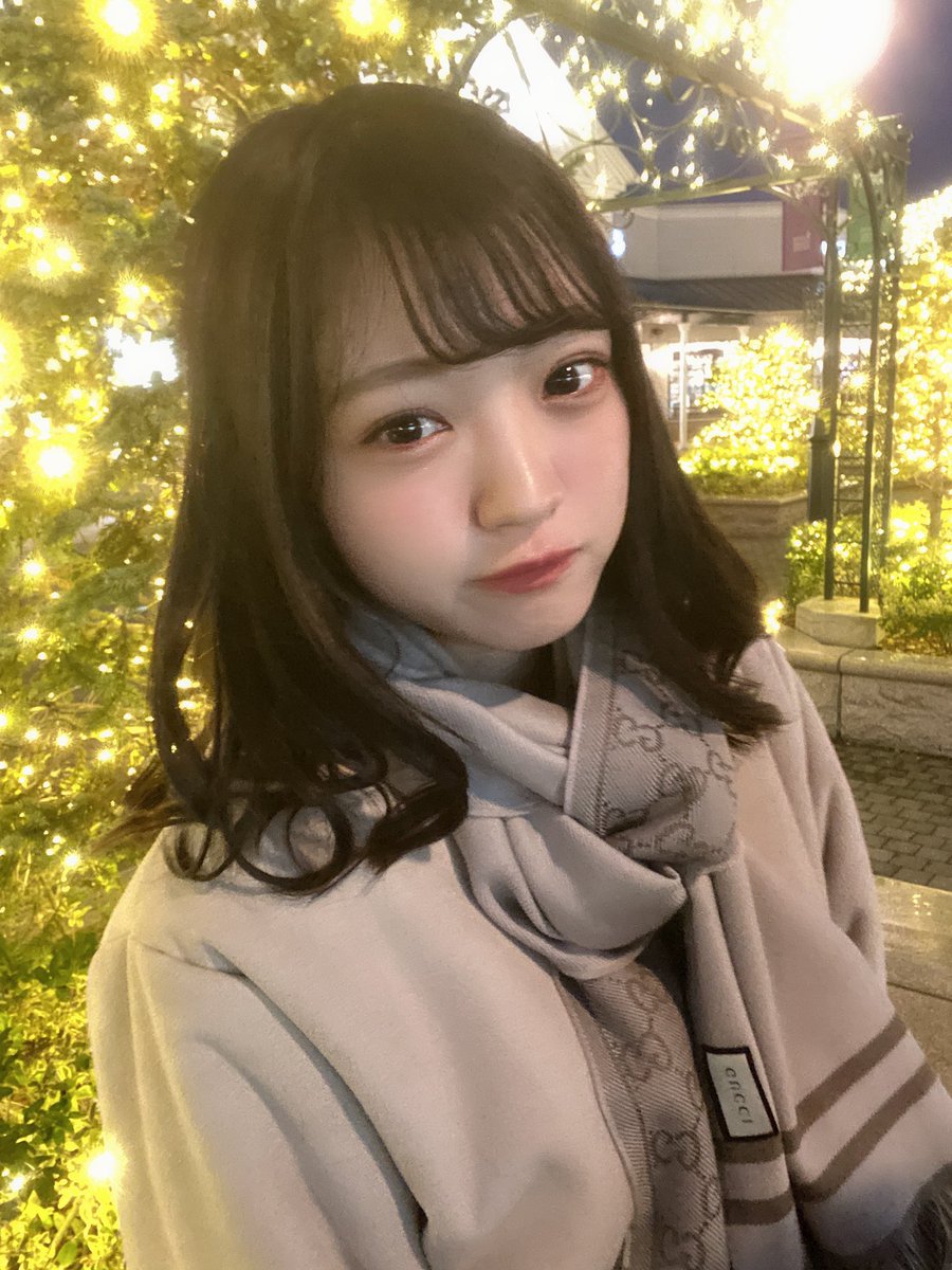 小林莉奈って誰だよ