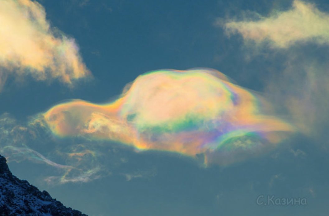 EM0UIDJW4AUrxsr?format=jpg&name=medium