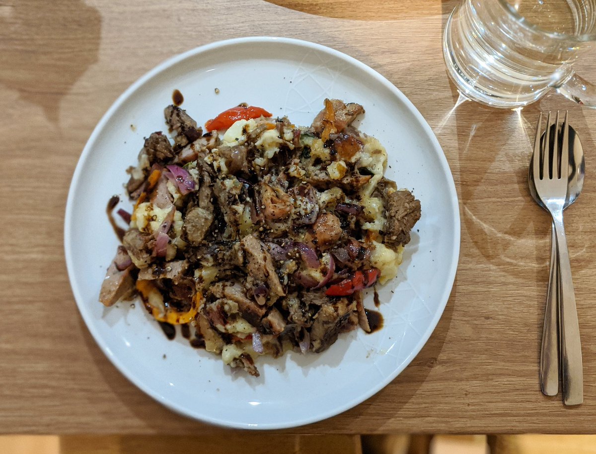 revjdouglas's tweet photo. Leftovers all fried up together!
My truth: sometimes this is tastier than what was planned earlier in the week!
#AintNoBubbleAndSqueak #NoGreensInSight #LeftOvers #KitchenScenes #Christmas2019 https://t.co/PUzXtfRRdq
