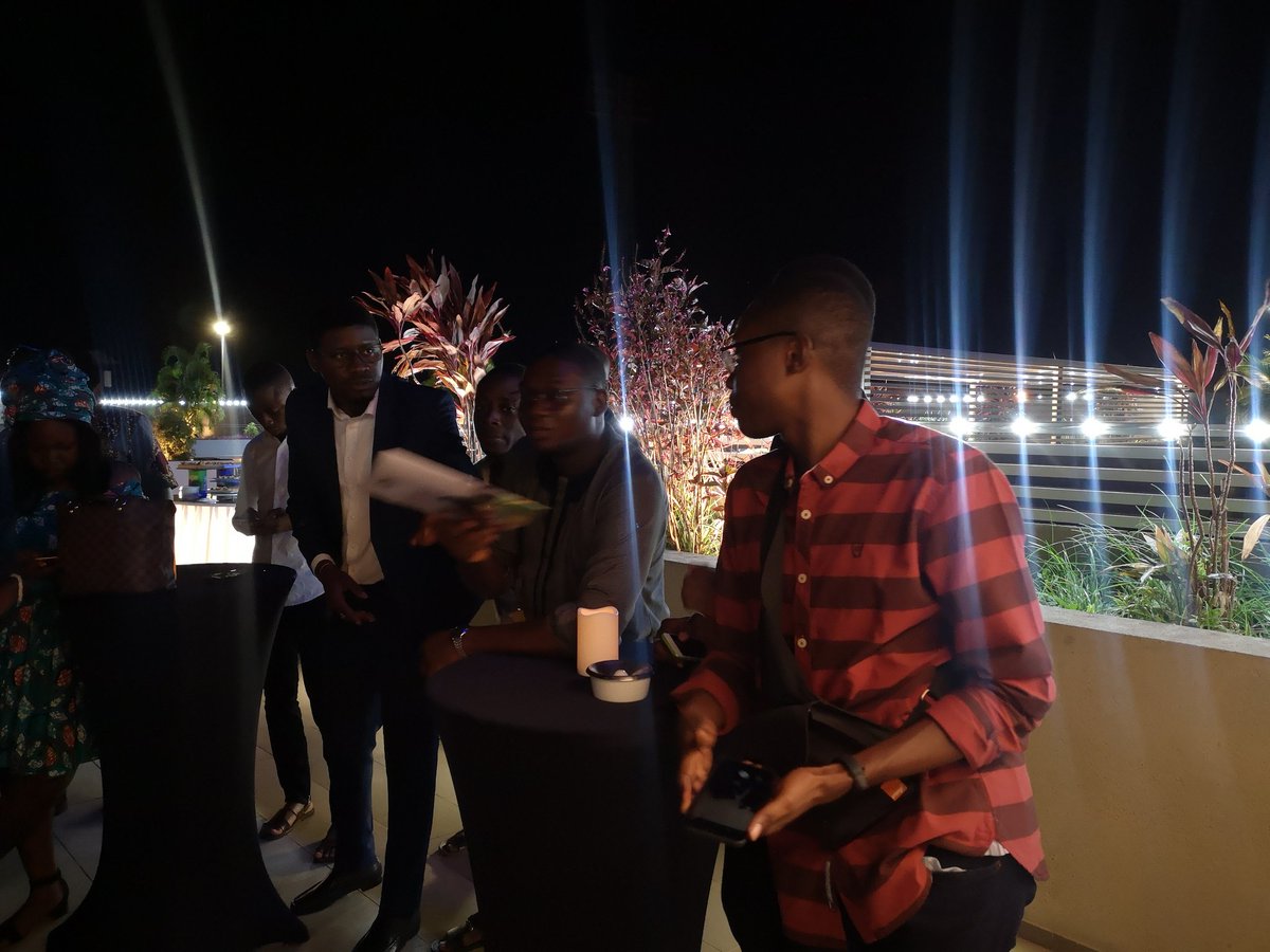 jimsjazz's tweet photo. Actu à @Hotel2Fevrier pour la restitution du #BlogCamp2019.. C'est chic ici deh.. 😎.. Il ya de nouvelles têtes. Ça fait plaisir..

#Jims https://t.co/Gyfii6CEdZ