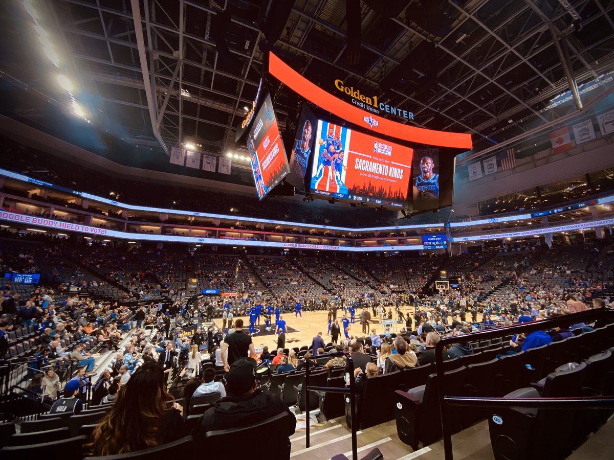 phillmamula's tweet photo. Though it was a Double OT loss, @SacramentoKings with my Pops is always a good time! #nba #hellaproud https://t.co/v8OT1C0SxV