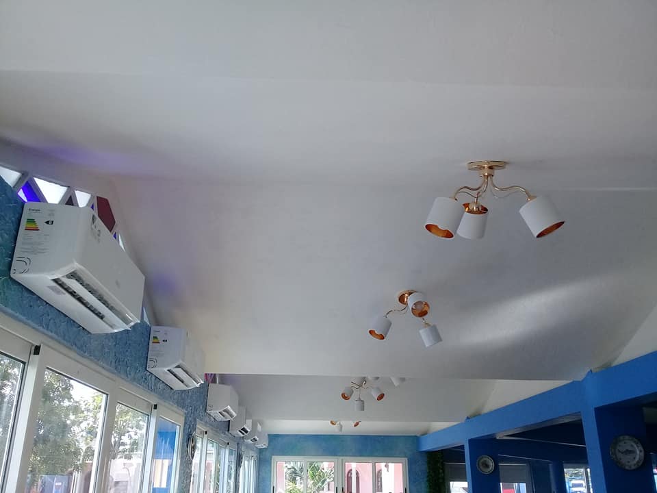 guerrillero_cu's tweet photo. Se ultiman detalles en el restaurante #Marinit de #PinardelRio que abrirá sus puertas mañana 28 de diciembre para prestar servicio a la población. #SomosPinar https://t.co/cDSOUsksE9
