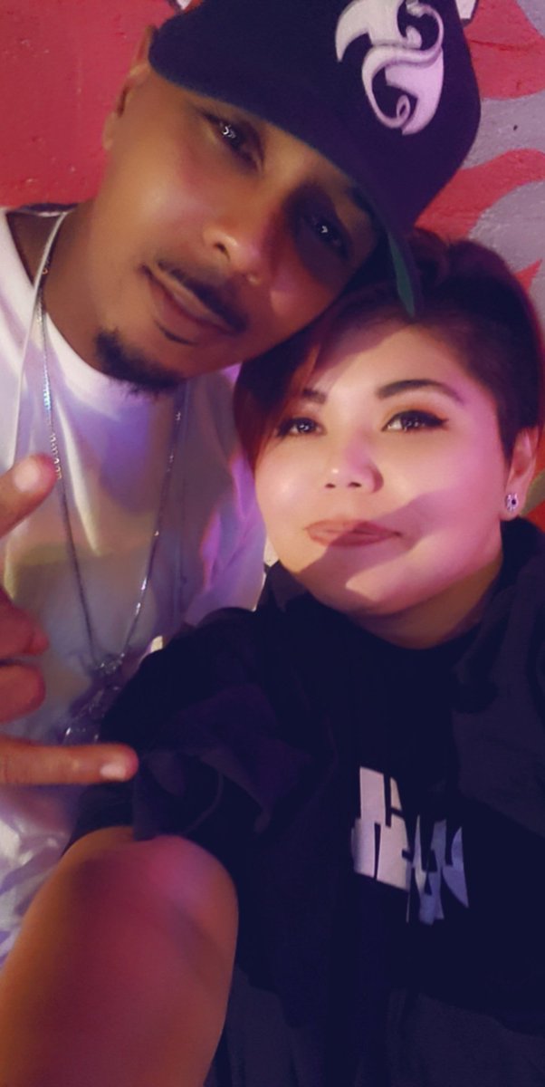 xBeanz93x's tweet photo. I've definitely had my fan girl moments #StrangeMusic @jlbhood @therealJoeyCool #memories #TheBlackSheep https://t.co/qpaO2kJRYS