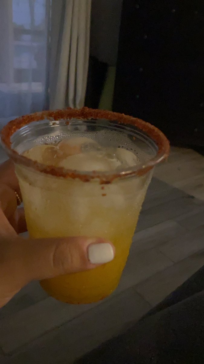 Psalazar12's tweet photo. Spicy margaritas = life https://t.co/94eknWpQhf