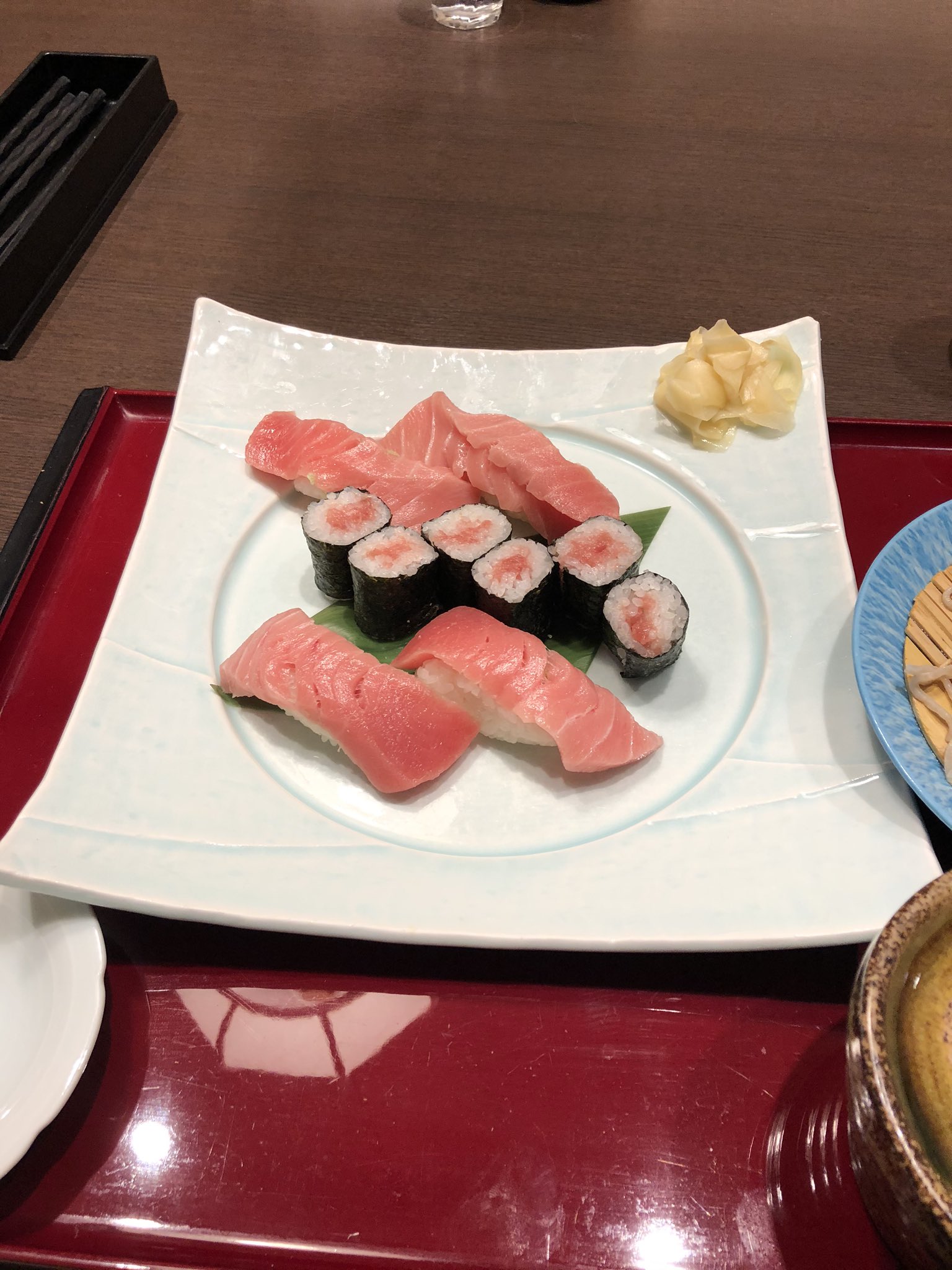 ケンザイ君 おはようございます 昨日で仕事納めでした 今日から 何を食べに行きましょうか 昨日のランチです 坂東太郎 研究学園総本店 まぐろづくしセット 仕事納め 坂東太郎 ばんどう太郎 まぐろづくし 美味しかった T Co