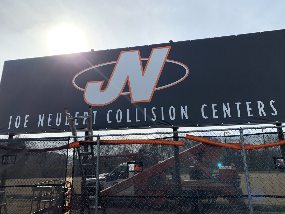 Josh_Warner7's tweet image. Nice addition to the ballpark. Thank you Joe Neubert Collision for your support of @PowellBaseball