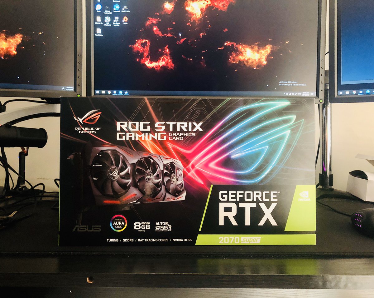 MrBlueBoogers's tweet photo. Got myself a late Christmas present👌 Let’s get this baby over clocked now! #PCGaming #pcmasterrace #2070super https://t.co/XDmAvOAb3u