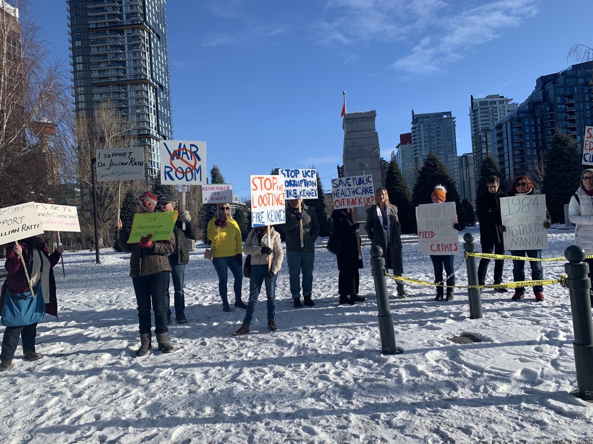 SinaSpen's tweet photo. Good group of random tweeps today at #popupprotest #ableg https://t.co/TTSew6TwBJ