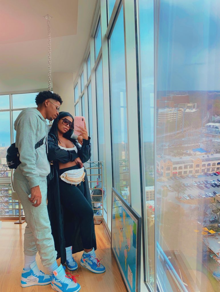 dearra's tweet photo. Match each other fly 😍✈️ https://t.co/fUzj9NS1EN