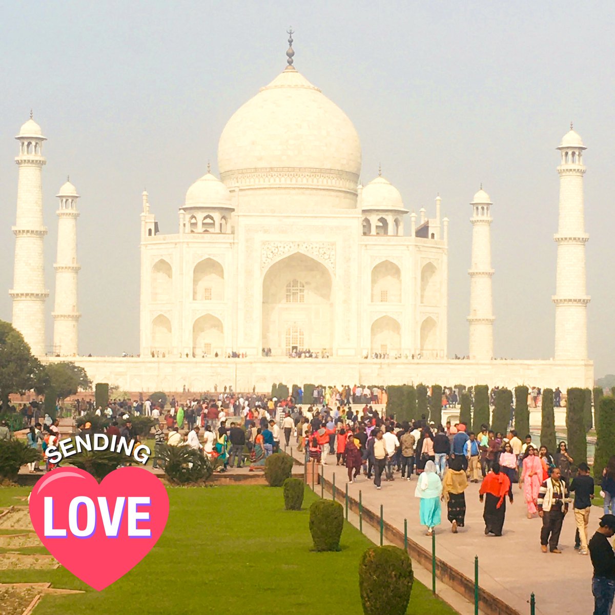 tour_olivia's tweet photo. A Piece of Eternal Love
#oliviatour #lovethedarts #2020stamps #TajMahal #traveldiaries https://t.co/2lG5Q8mki5