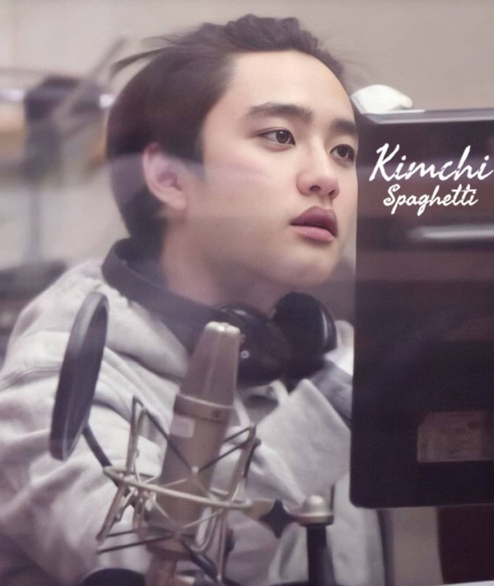 Do19Franco's tweet photo. One more year! One more year, Do Kyungsoo and I’m gonna see you! ❤️ https://t.co/OJK3tM91Nu
