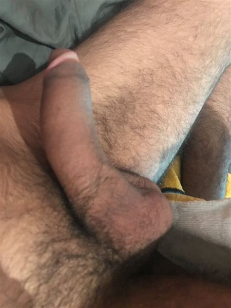 ممكن سالب من الزلفي أو المجمعه أو الرياض أنا موجب  كويتي ثلاثيني جاي زياره للرياض وبالطريق اللحين بليز الجديه والسريه 
#موجب_الزلفي #سالب_الزلفي #موجب_المجمعه #سالب_المجمعه #موجب_الرياض #سالب_الرياض #مبادل_الرياض #المجمعه #الزلفي #الرياض