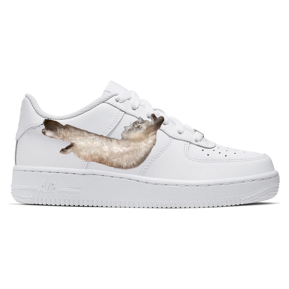 idk why my cat is sleeping like this fndjfnnf